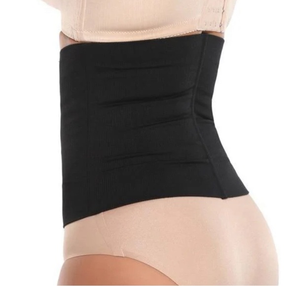 New HourglassGal Seamless Black Waist Smoother Cincher Back Brace, Small - Picture 1 of 5